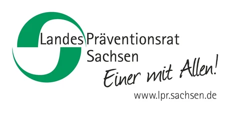 Logo des Landespräventionsrats Sachsen, auf dem zusätzlich noch der Slogan "Einer mit Allen!" sowie die Webseite "www.lpr.sachsen.de" steht.